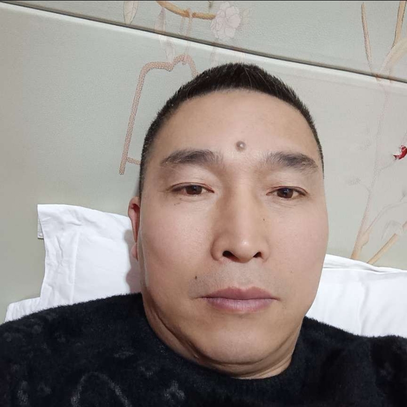 痴情男的第一张照片--龙岩相亲服务中心