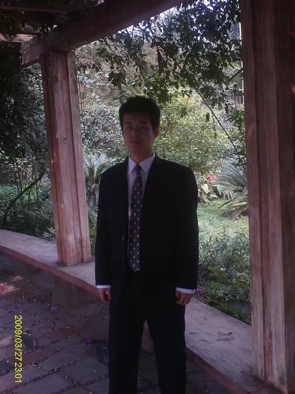 yangyongpingaoi的第三张照片--龙岩相亲服务中心