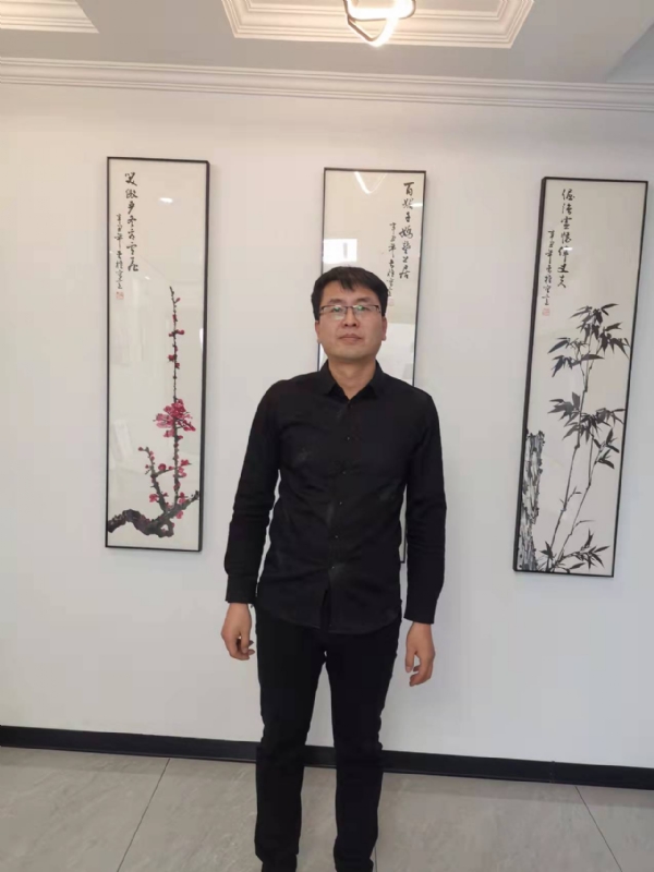 情义比天高的第一张照片--龙岩相亲服务中心