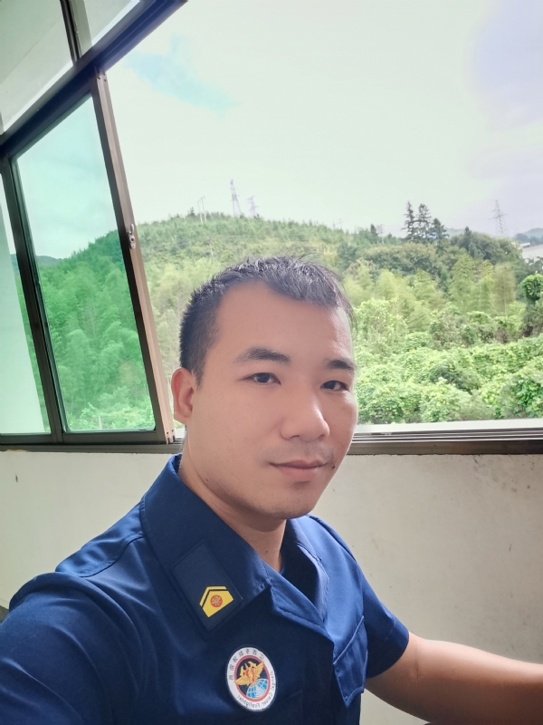 期待未来的第一张照片--龙岩相亲服务中心