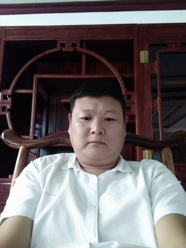 狼图腾的第一张照片--龙岩相亲服务中心
