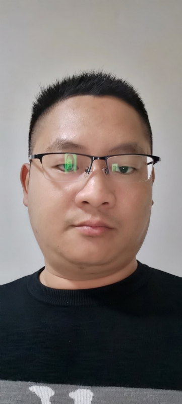 龙逍遥的第一张照片--龙岩相亲服务中心