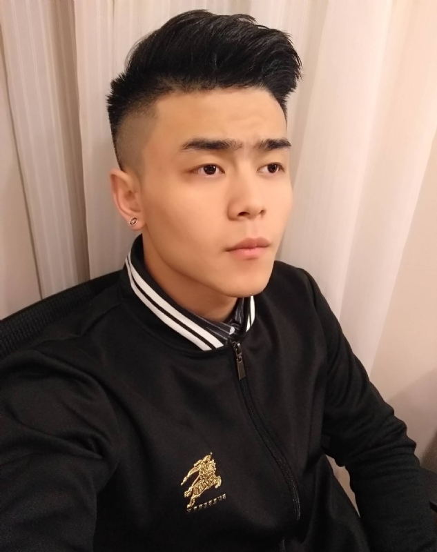 随缘的第一张照片--龙岩相亲服务中心