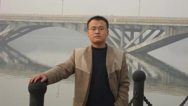 云中望月的第一张照片--龙岩相亲服务中心