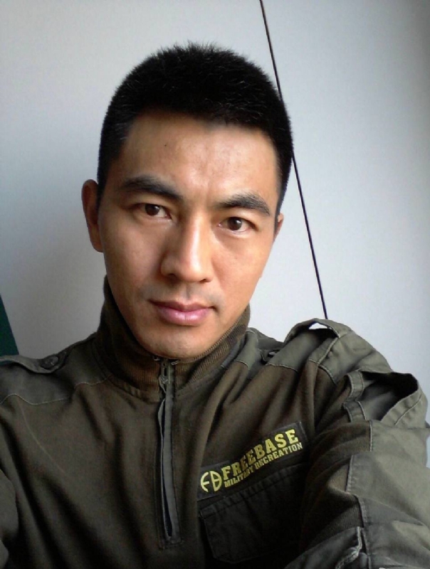 鐵血柔情的第一张照片--龙岩相亲服务中心