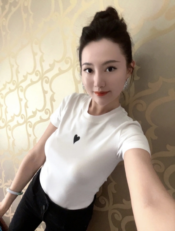 雨熙的第一张照片--龙岩相亲服务中心