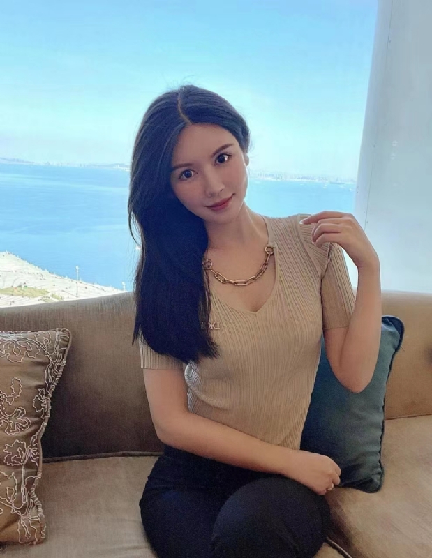 李芷晴的第一张照片--龙岩相亲服务中心
