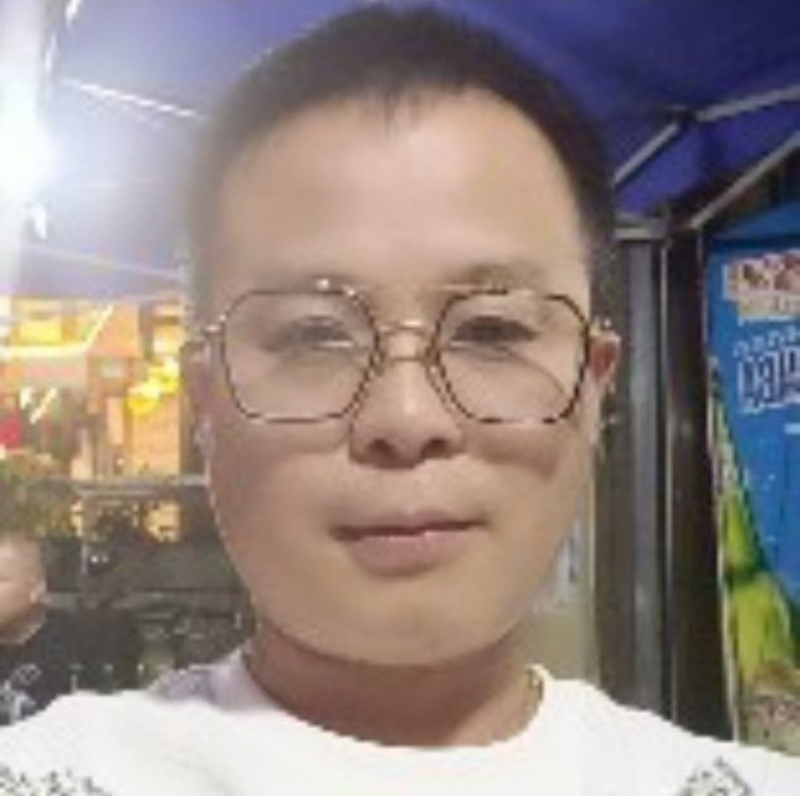 逍遥霸道的第一张照片--龙岩相亲服务中心