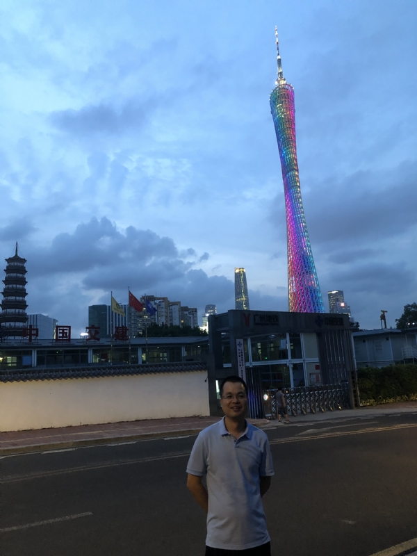 两越总督的第一张照片--龙岩相亲服务中心