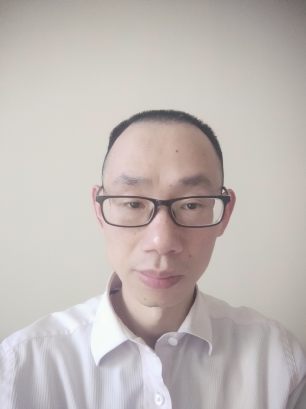 小卓的第二张照片--龙岩相亲服务中心