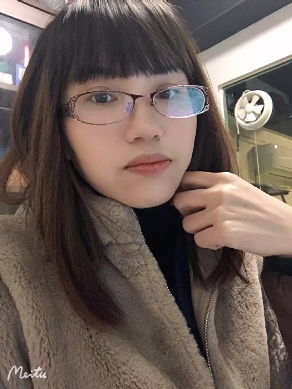 CC的第三张照片--龙岩相亲服务中心