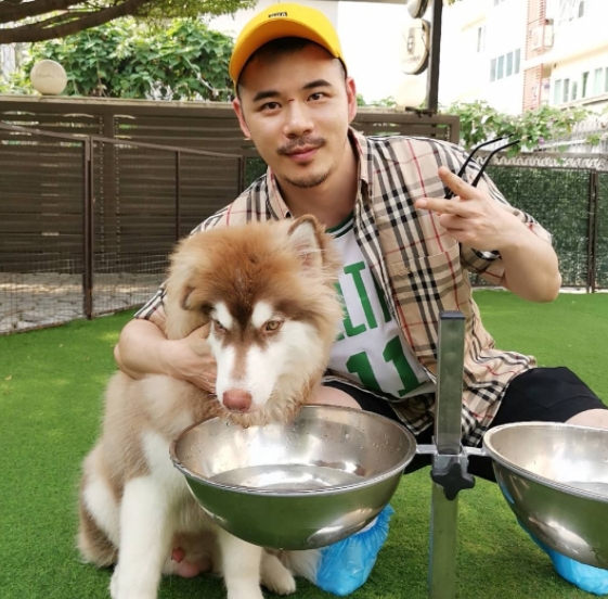 坚持的第一张照片--龙岩相亲服务中心