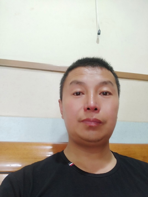快乐的小鱼儿的第一张照片--龙岩相亲服务中心