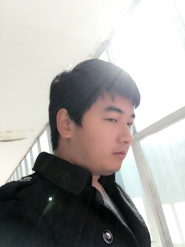 殷勤的王子的第四张照片--龙岩相亲服务中心