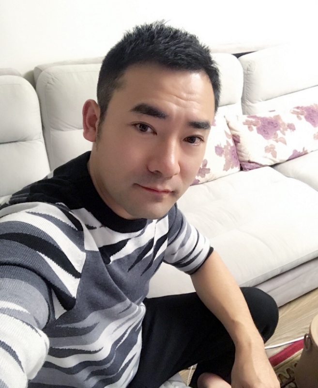 随风的第一张照片--龙岩相亲服务中心