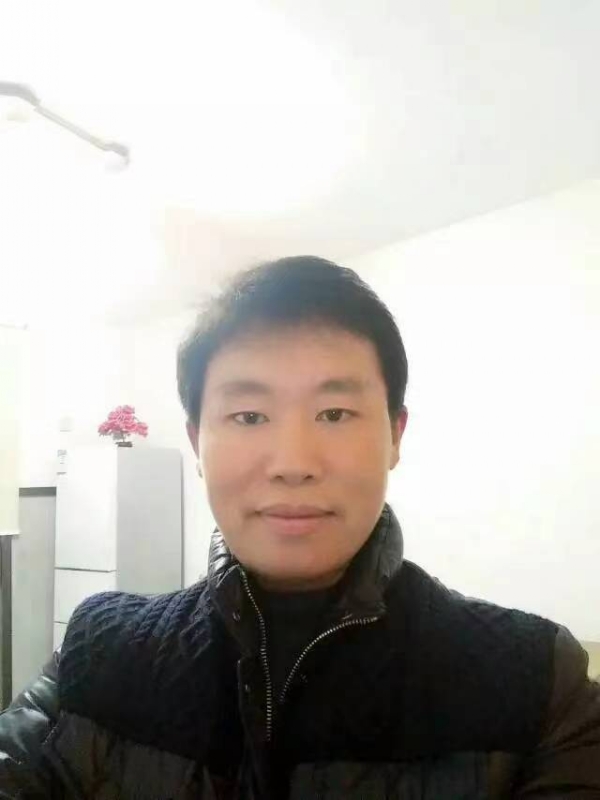 擎天柱的第二张照片--龙岩相亲服务中心