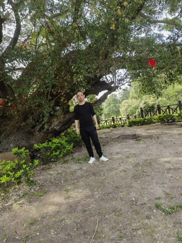 师傅被妖怪吃了的第一张照片--龙岩相亲服务中心