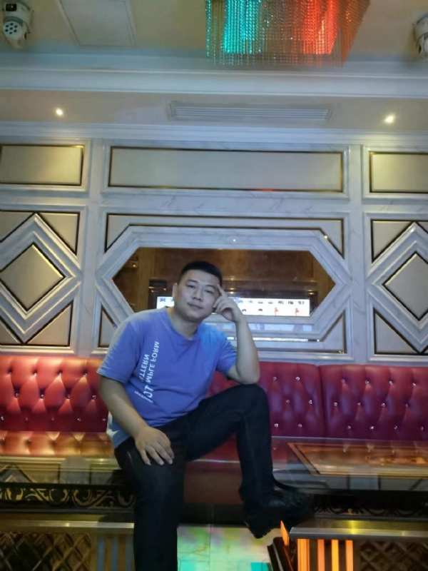 黄生的第四张照片--龙岩相亲服务中心