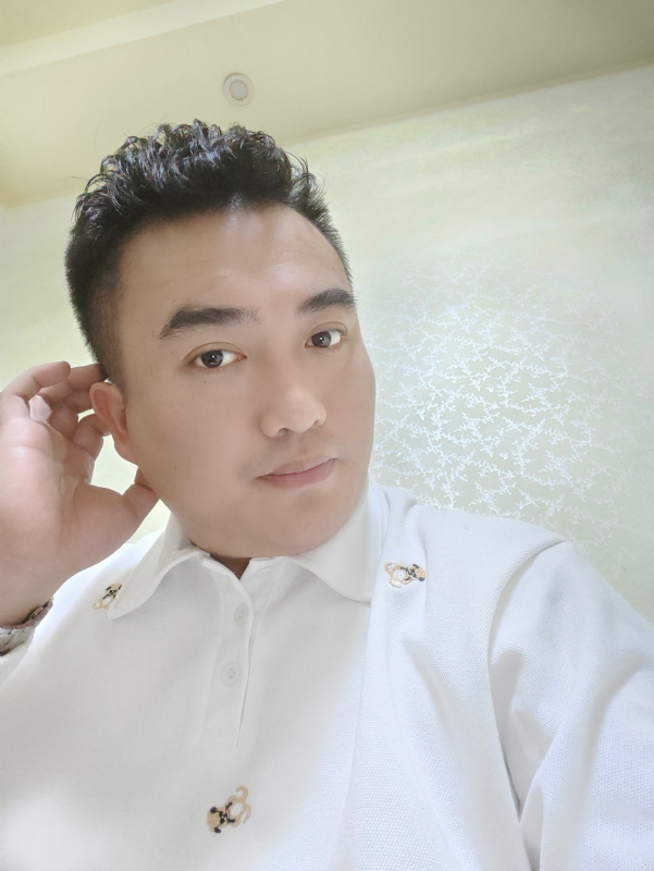 哈哈先生的第一张照片--龙岩相亲服务中心
