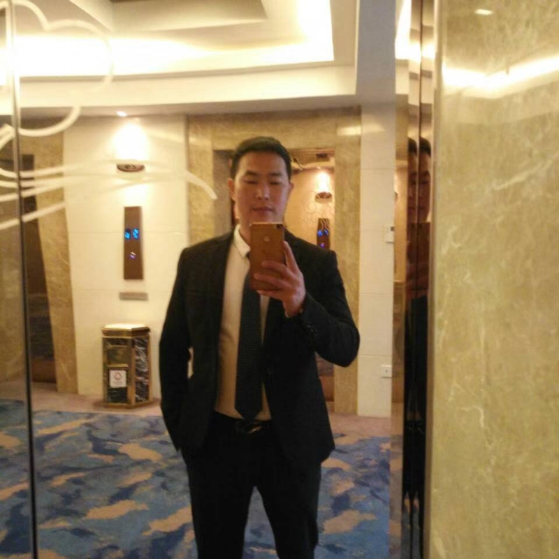 温暖的阳光的第一张照片--龙岩相亲服务中心