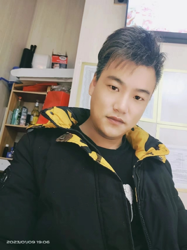 孤酒枕愁眼眠的第一张照片--龙岩相亲服务中心