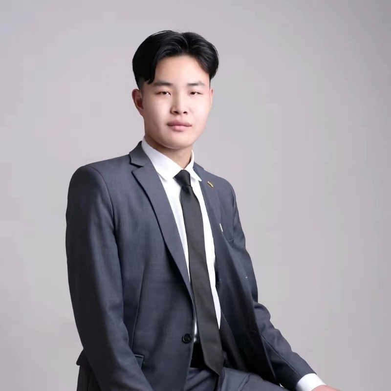孤独的狼的第一张照片--龙岩相亲服务中心
