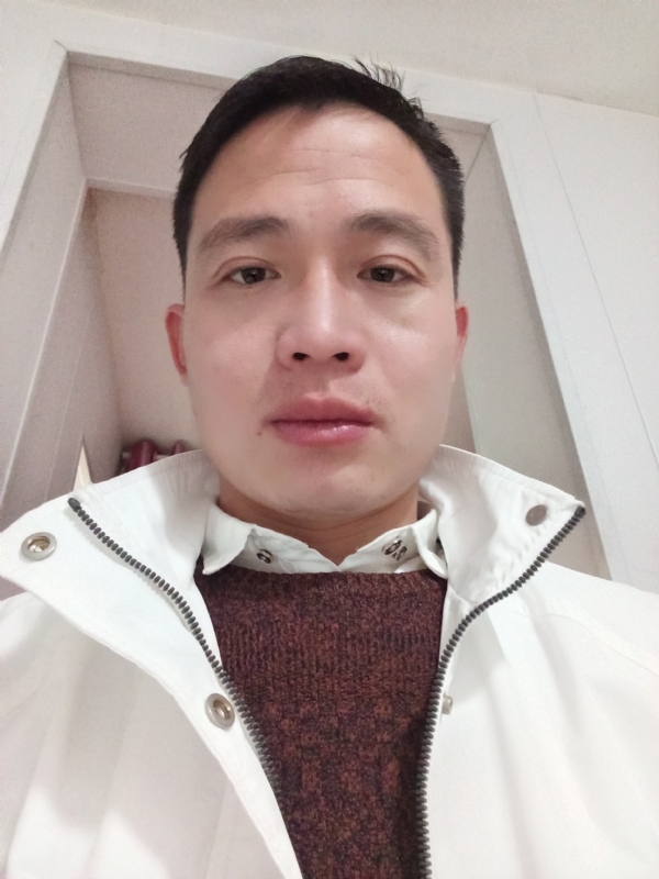 忧伤还是快乐的第一张照片--龙岩相亲服务中心