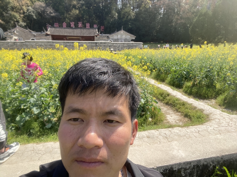 开心的第二张照片--龙岩相亲服务中心