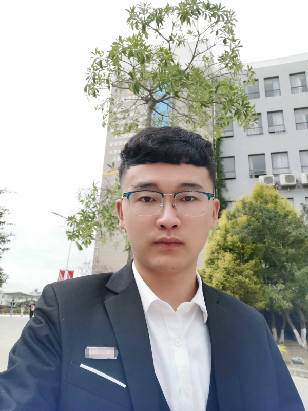 毓文的第一张照片--龙岩相亲服务中心