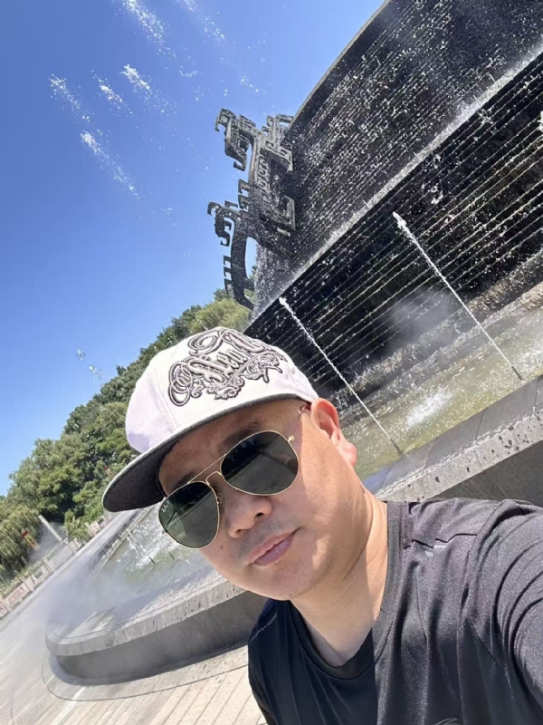 艾伦的第二张照片--龙岩相亲服务中心