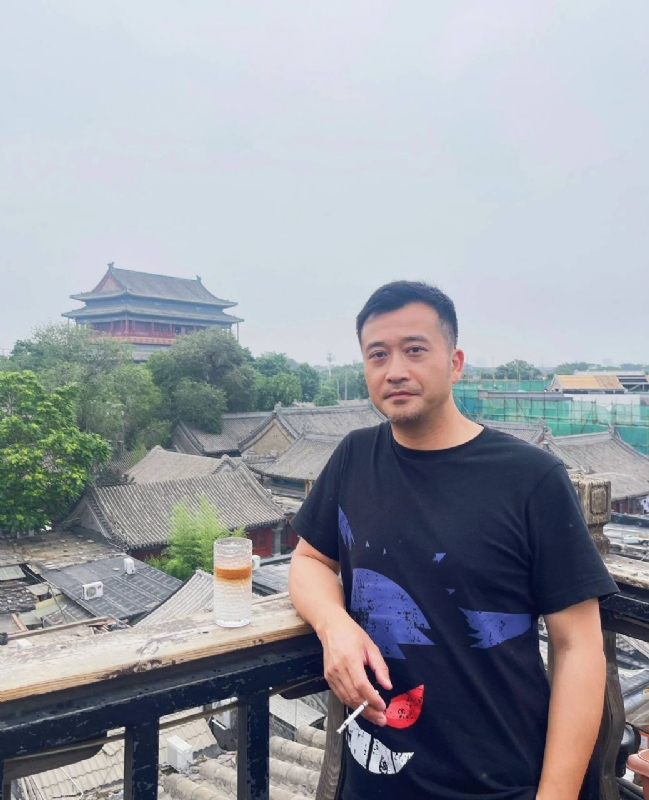 生而为人的第二张照片--龙岩相亲服务中心