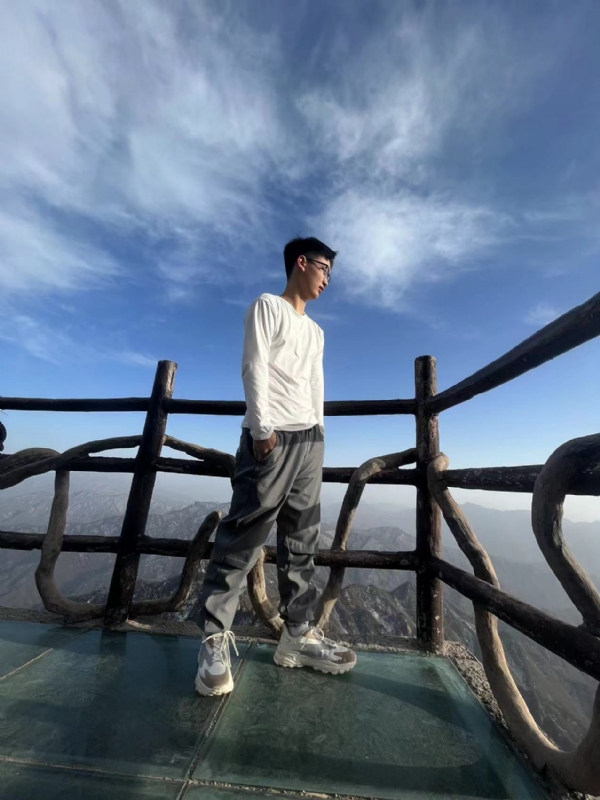 怜ぁ熙的第一张照片--龙岩相亲服务中心