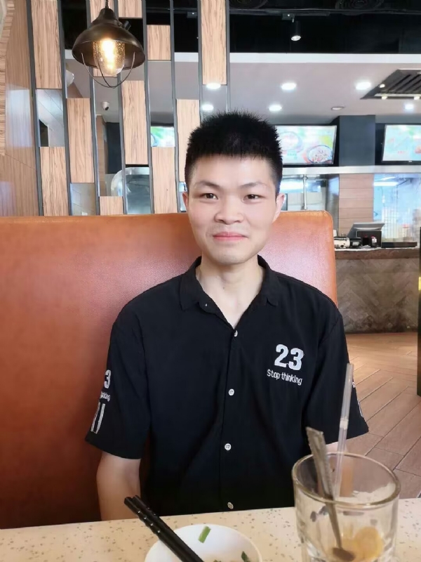 Mickey的第一张照片--龙岩相亲服务中心