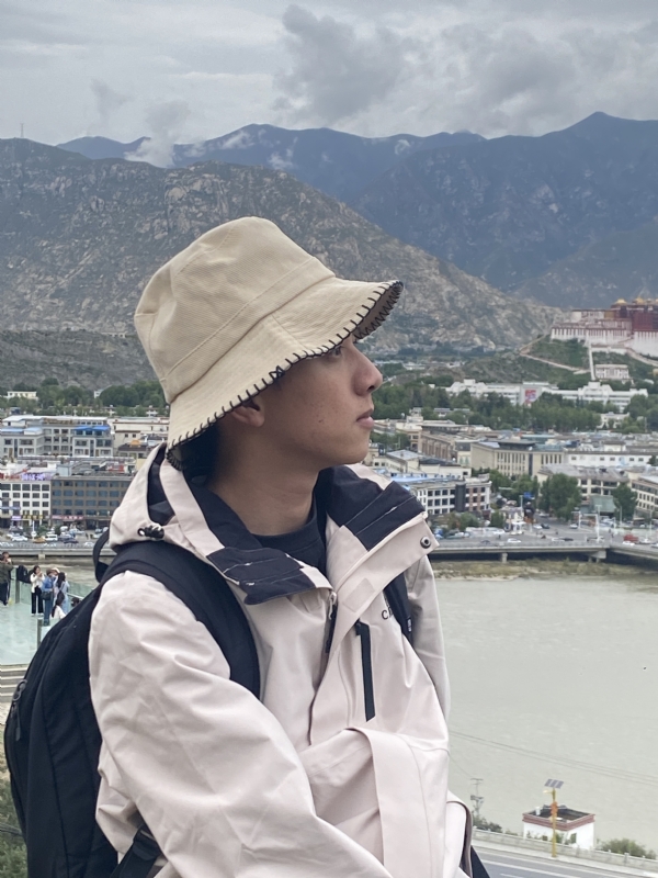 Lucky的第一张照片--龙岩相亲服务中心