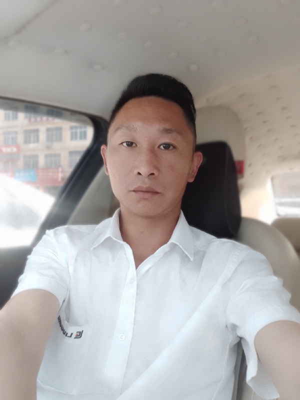 其实都没有的第一张照片--龙岩相亲服务中心