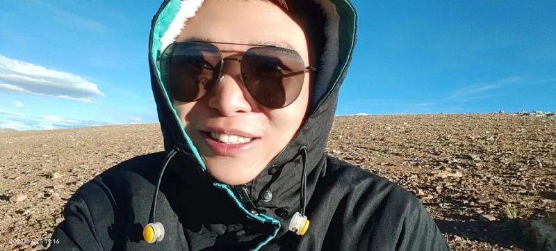 守一座孤城等一个旧人的第一张照片--龙岩相亲服务中心