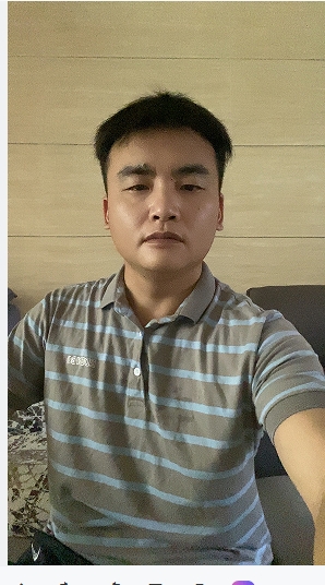 走在红毯那一天的第一张照片--龙岩相亲服务中心