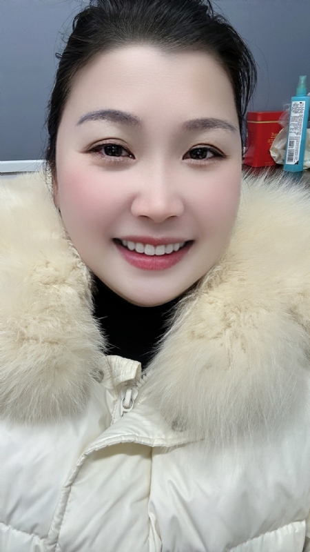 朝霞暮歌的第一张照片--龙岩相亲服务中心
