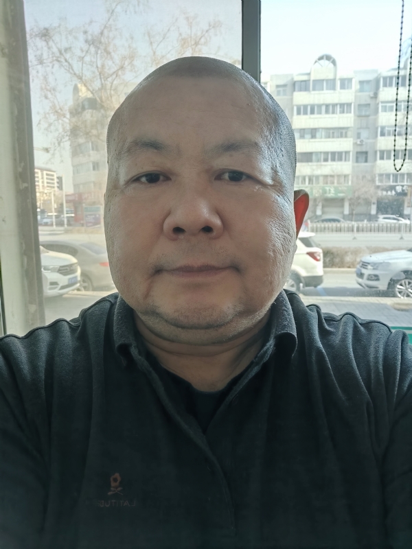 穆萨的第一张照片--龙岩相亲服务中心