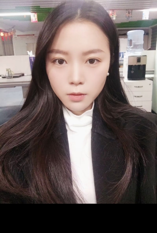 小月半的第一张照片--龙岩相亲服务中心