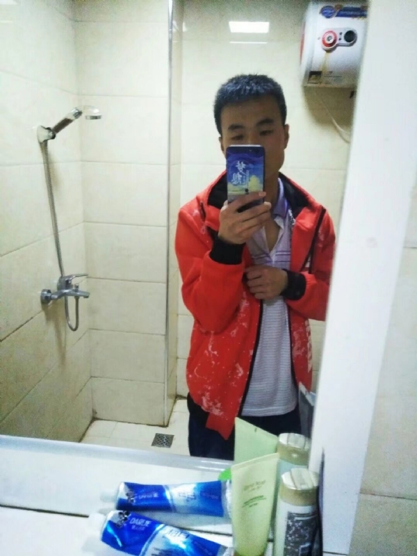 海之子的第一张照片--龙岩相亲服务中心