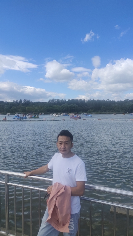 脱了壳的龟的第一张照片--龙岩相亲服务中心