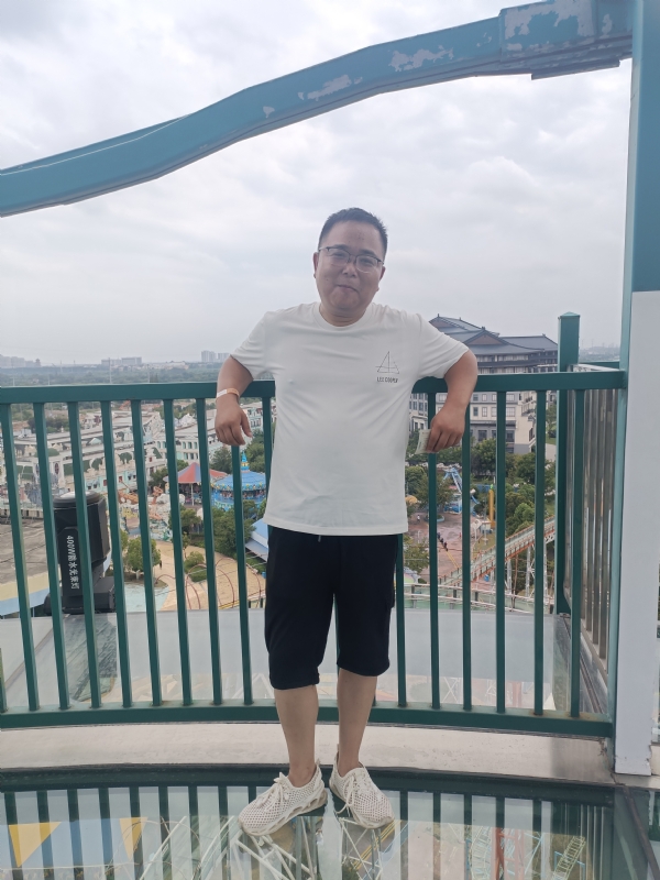 飞哥的第一张照片--龙岩相亲服务中心