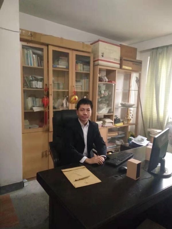 临冬城公爵的第一张照片--龙岩相亲服务中心