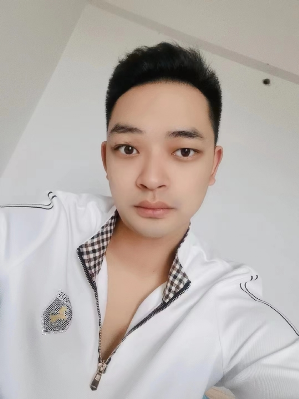 阿鑫的第一张照片--龙岩相亲服务中心