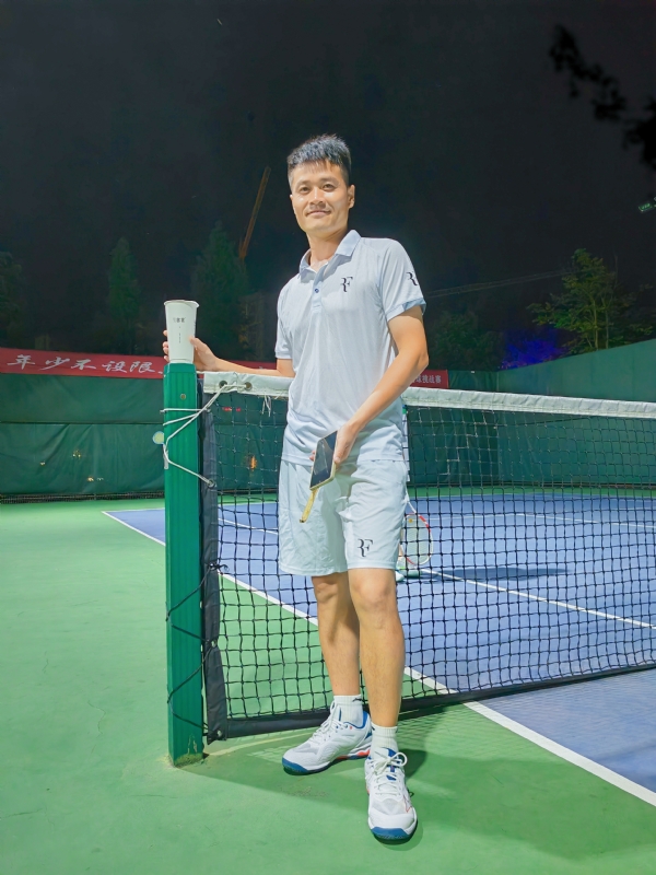 网球罗的第五张照片--龙岩相亲服务中心