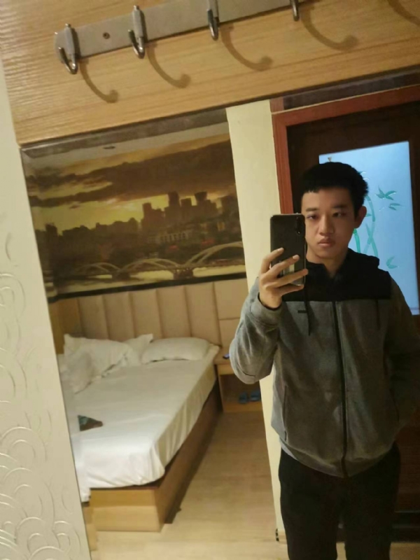 阵雨的第一张照片--龙岩相亲服务中心