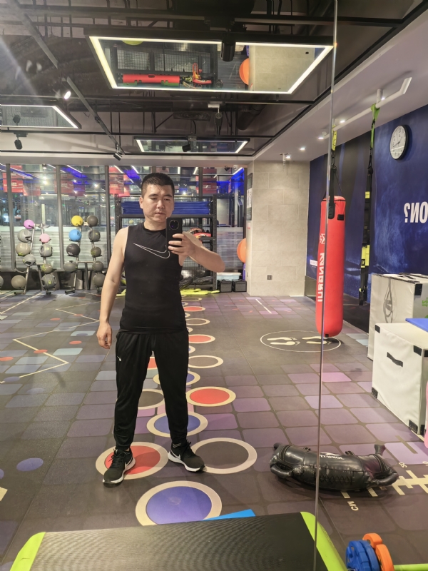 哈哈哈哈哈的第一张照片--龙岩相亲服务中心