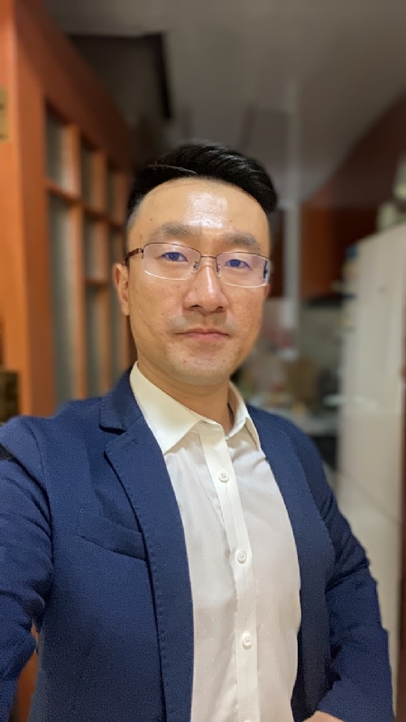 笑看人生的第一张照片--龙岩相亲服务中心