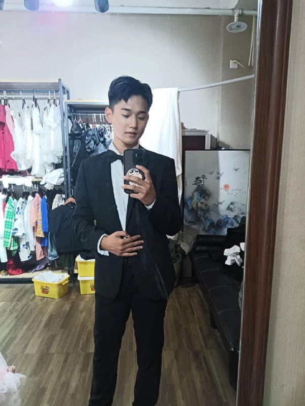 李梓宇的第一张照片--龙岩相亲服务中心